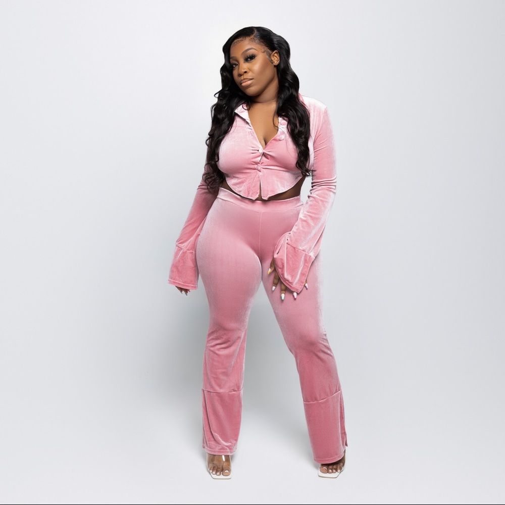 Two piece matching set in pink